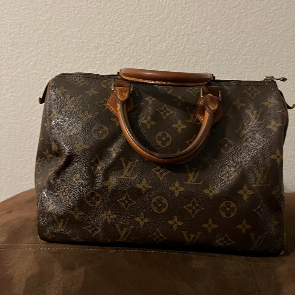 Louis Vuitton Speedy 30